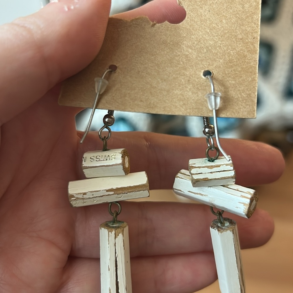 Vintage 1980’s Unique White Pencil Earrings - Picture 7 of 16